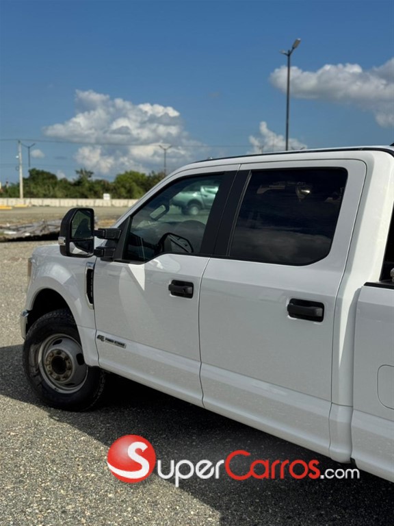 2020 Ford F 350 Super Duty — foto 5 / 12