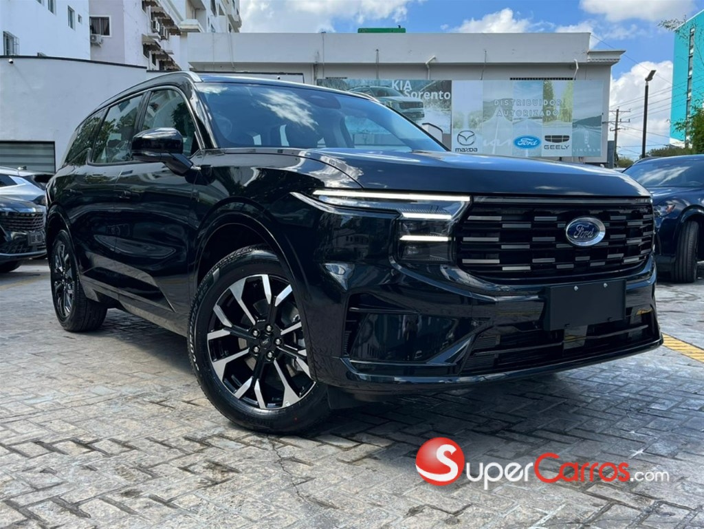 2026 Ford EDGE Titanium