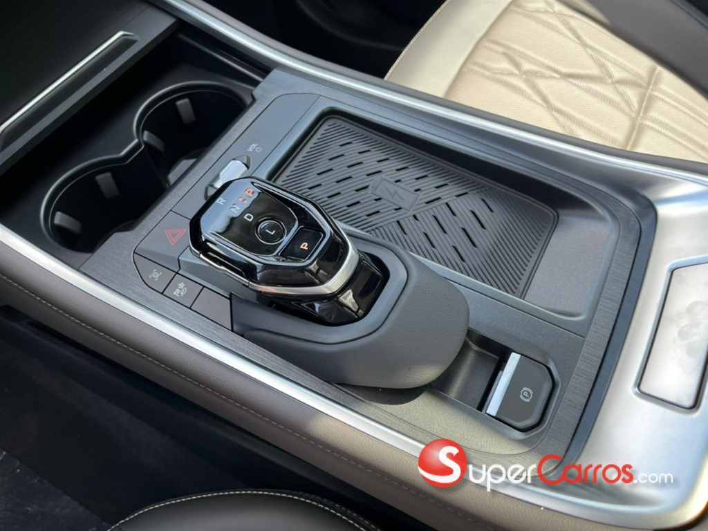 2026 Ford EDGE Titanium — foto 6 / 12
