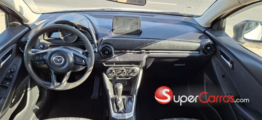 2020 Mazda 2 — foto 9 / 9