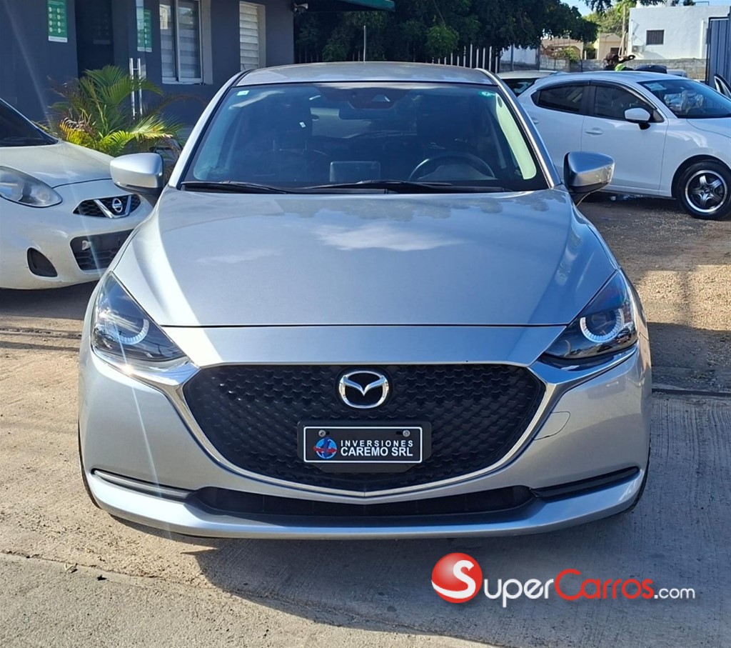 2021 Mazda 2 — foto 2 / 9