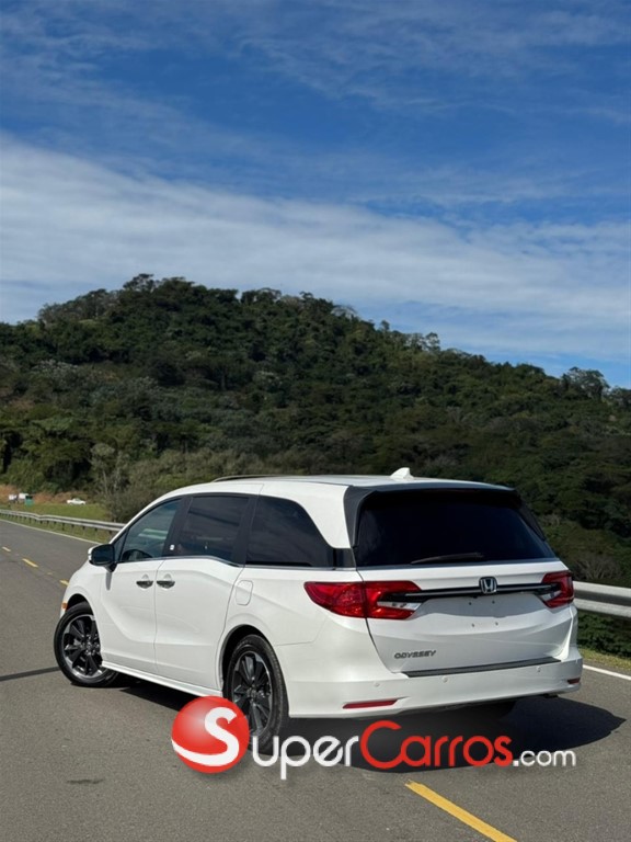 2021 Honda Odyssey — foto 3 / 12