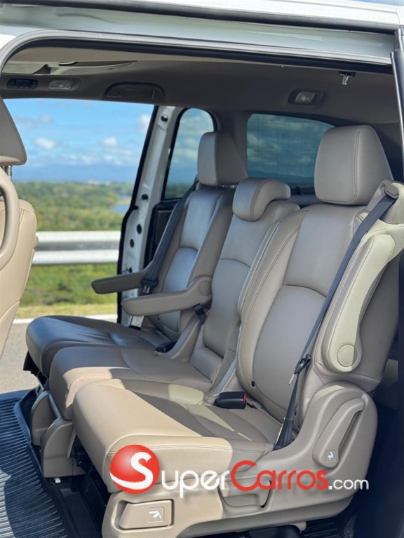 2021 Honda Odyssey — foto 10 / 12