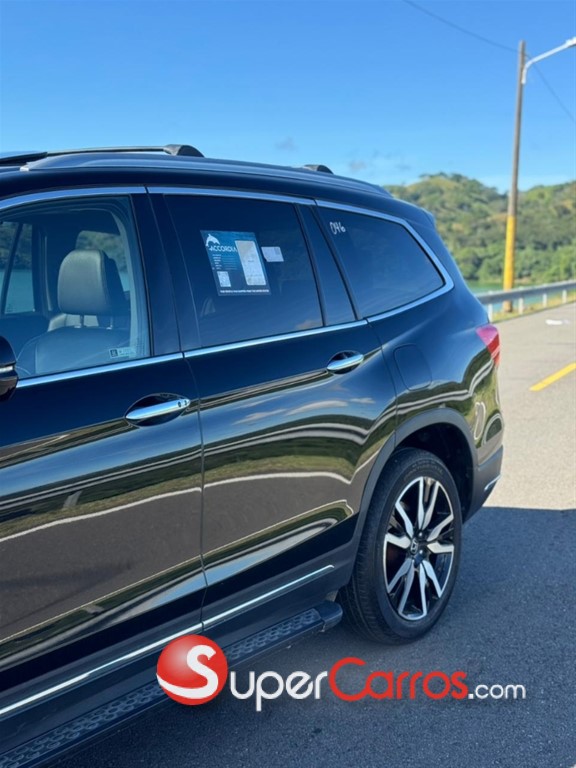 2021 Honda Pilot Touring — foto 7 / 8