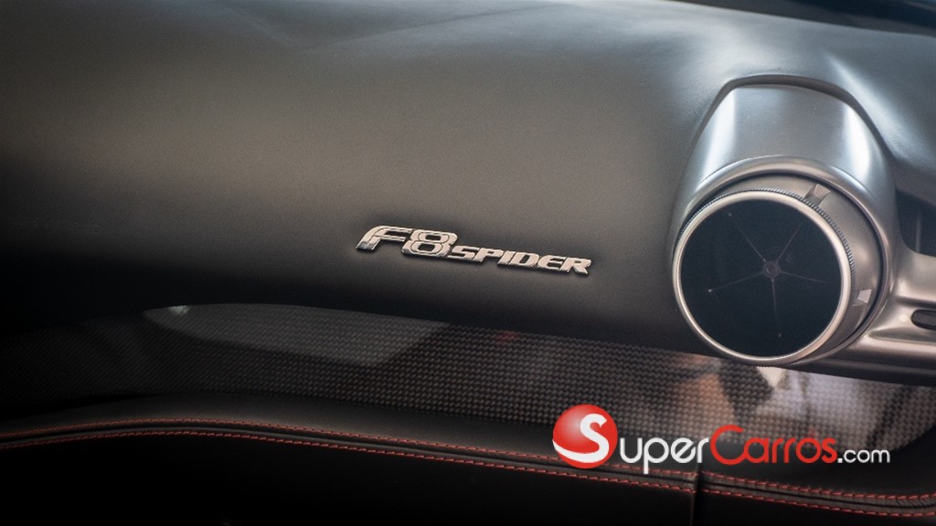 2021 Ferrari F8 Spider — foto 12 / 12