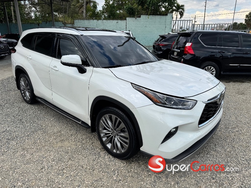 2021 Toyota Highlander Platinum — foto 2 / 10