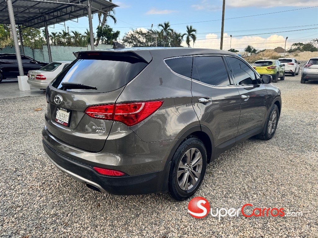 2013 Hyundai Santa Fe — foto 4 / 9