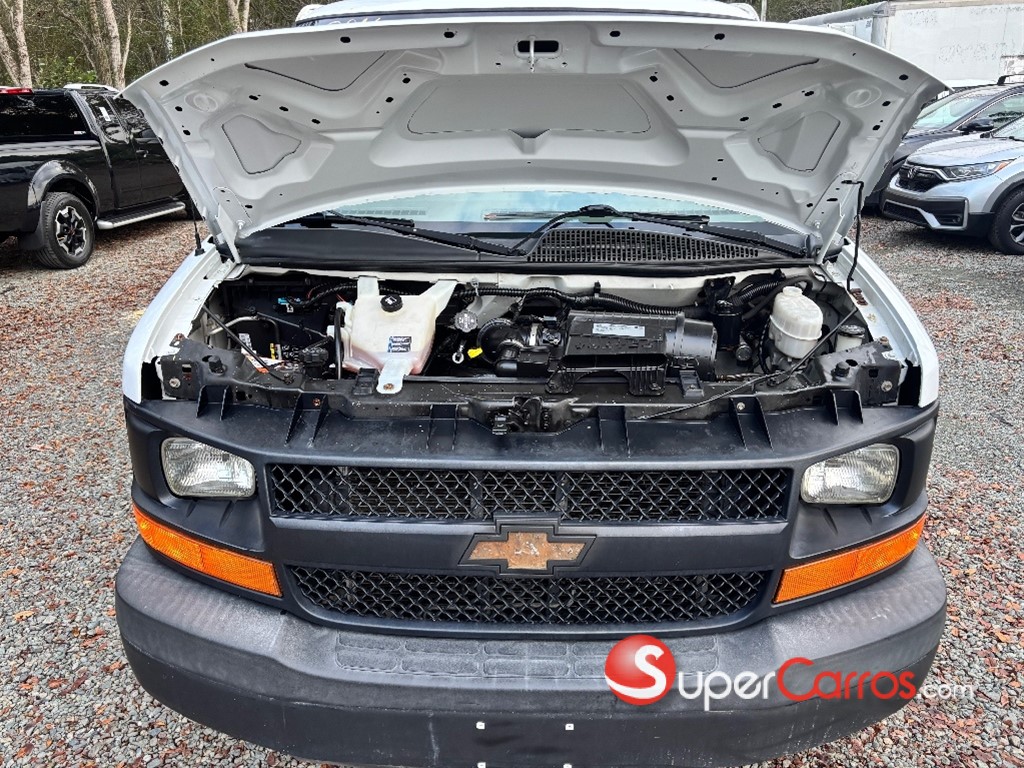 2016 Chevrolet Express G2500 — foto 3 / 9