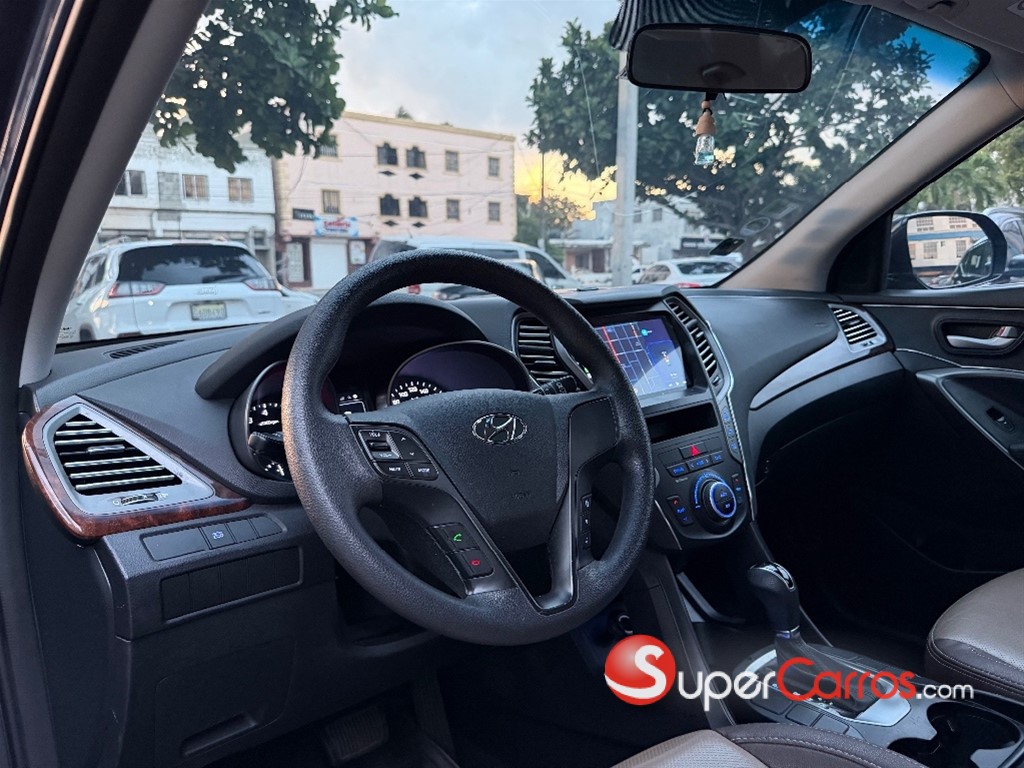 2016 Hyundai Santa Fe Limited — foto 4 / 11