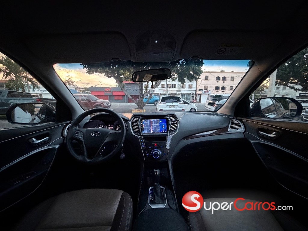 2016 Hyundai Santa Fe Limited — foto 6 / 11