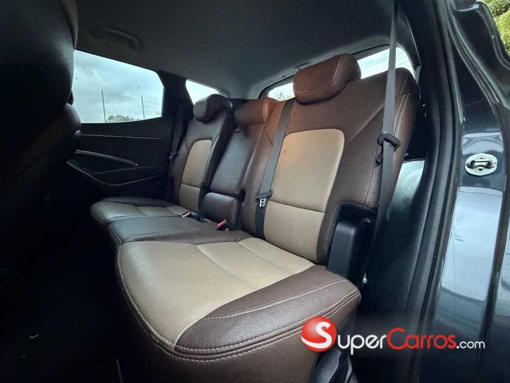 2016 Hyundai Santa Fe Limited — foto 11 / 11