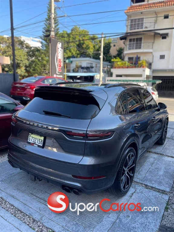 2019 Porsche Cayenne Turbo — foto 5 / 12