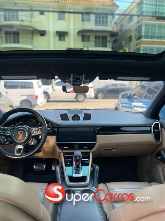 2019 Porsche Cayenne Turbo — foto 6 / 12