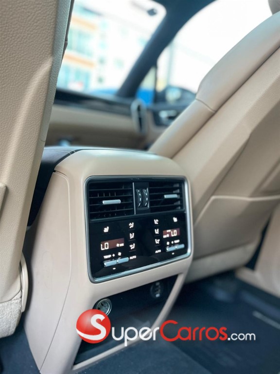 2019 Porsche Cayenne Turbo — foto 9 / 12
