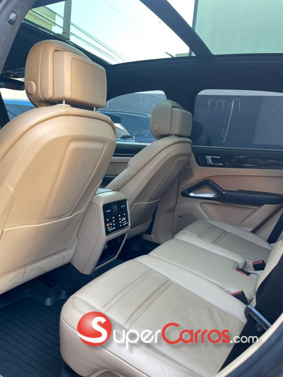 2019 Porsche Cayenne Turbo — foto 11 / 12