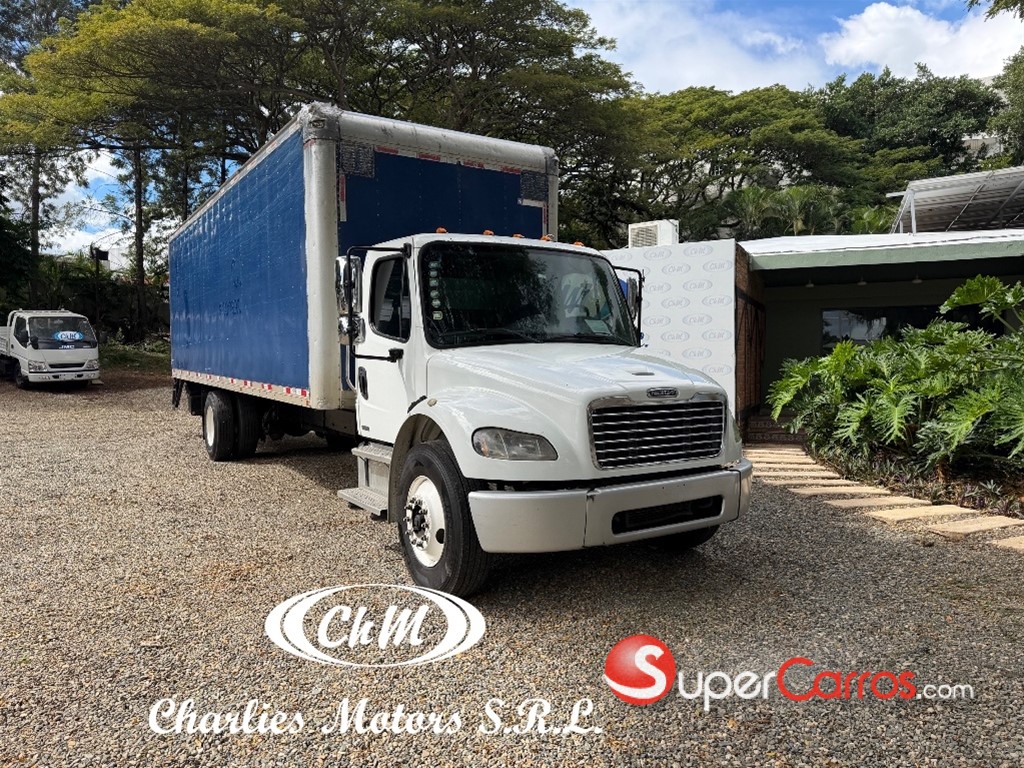 2013 Freightliner M2-106 — foto 2 / 8