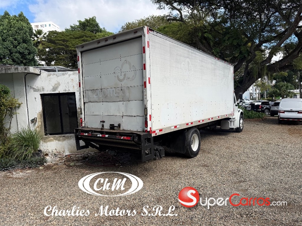 2012 Freightliner M2-106 — foto 3 / 7