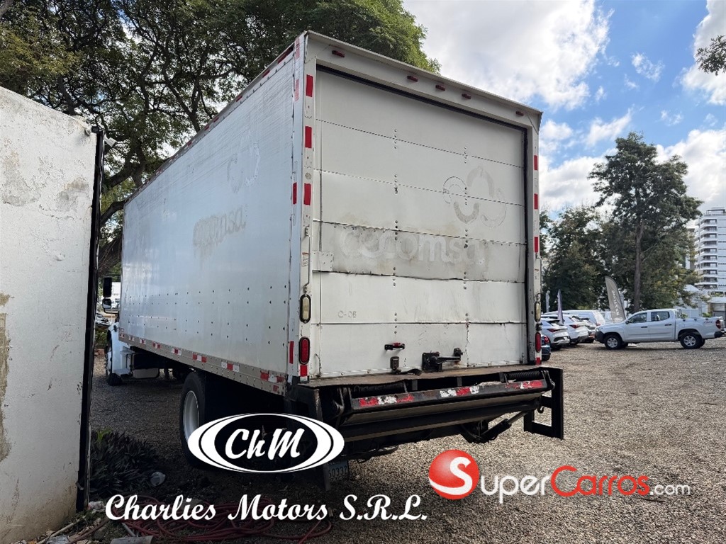2012 Freightliner M2-106 — foto 4 / 7