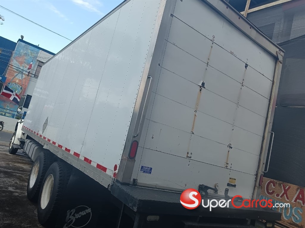 2013 Freightliner M2-106 — foto 6 / 9