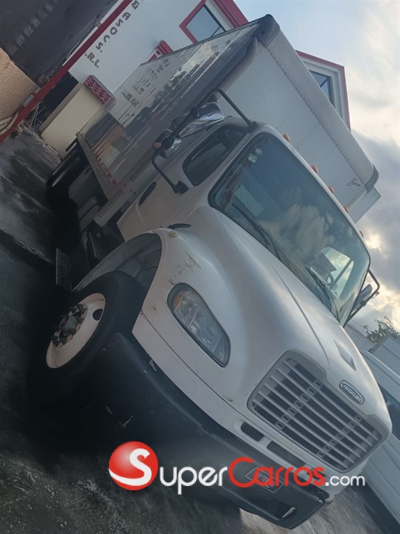 2013 Freightliner M2-106 — foto 7 / 9
