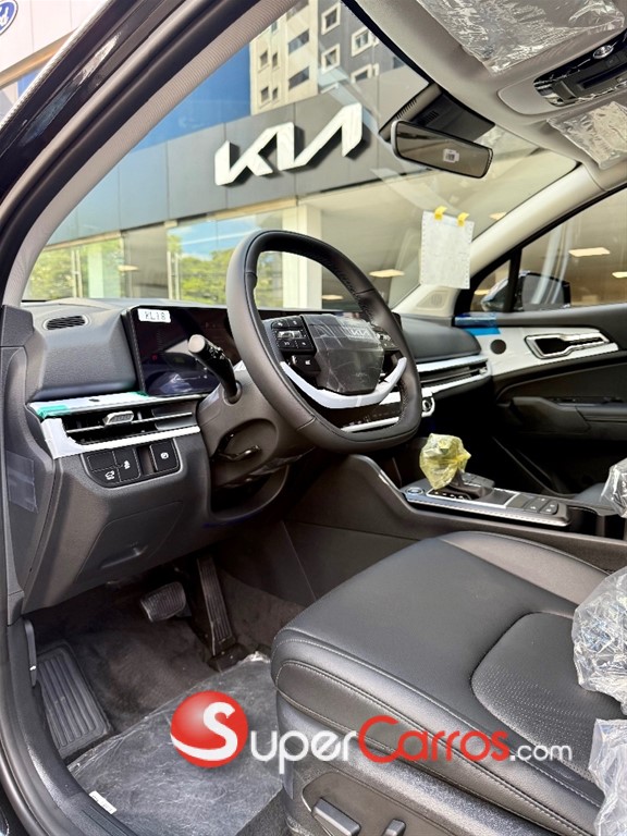 2027 Kia Sportage Luxury — foto 6 / 11