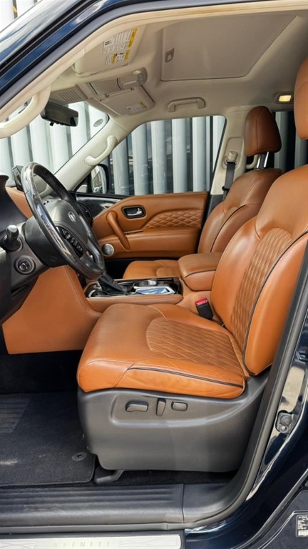 2023 Infiniti QX-80 — foto 5 / 7