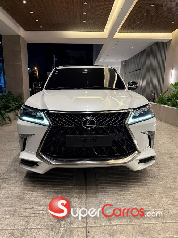 2019 Lexus LX 570 Sport — foto 2 / 8