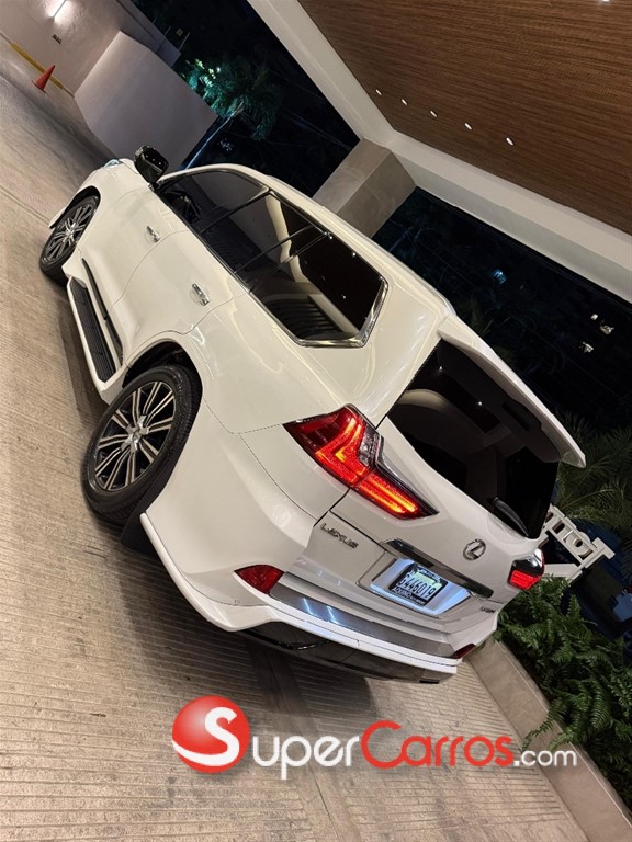 2019 Lexus LX 570 Sport — foto 7 / 8