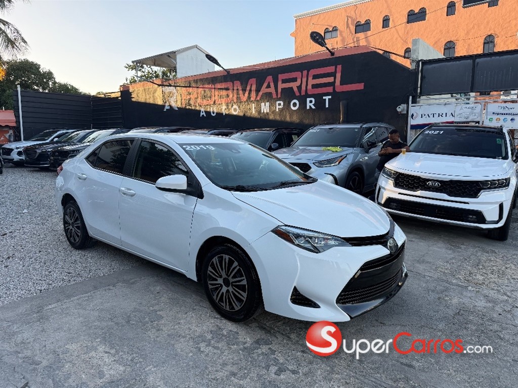 2019 Toyota Corolla LE