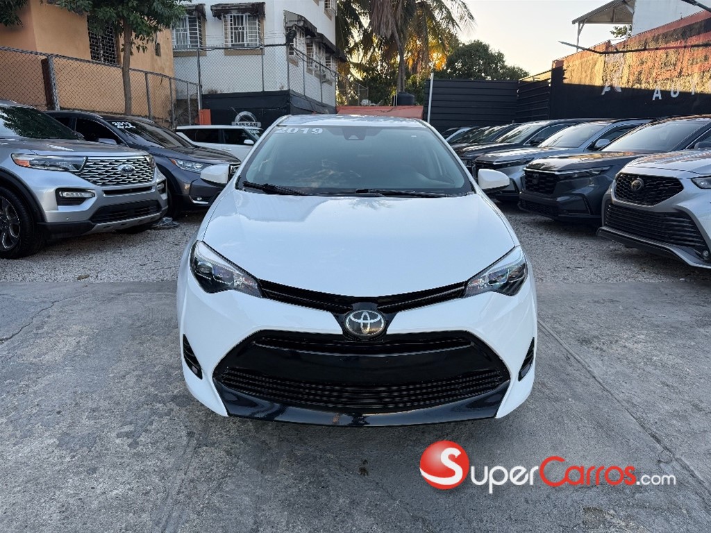 2019 Toyota Corolla LE — foto 3 / 12