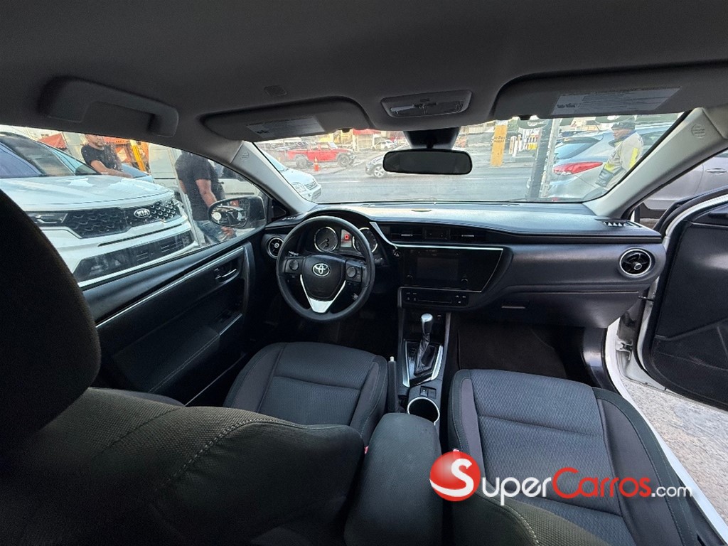 2019 Toyota Corolla LE — foto 10 / 12
