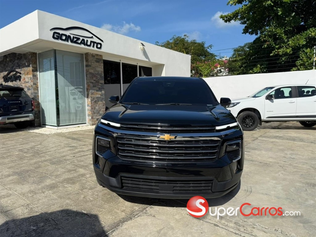2024 Chevrolet Traverse LT — foto 2 / 12