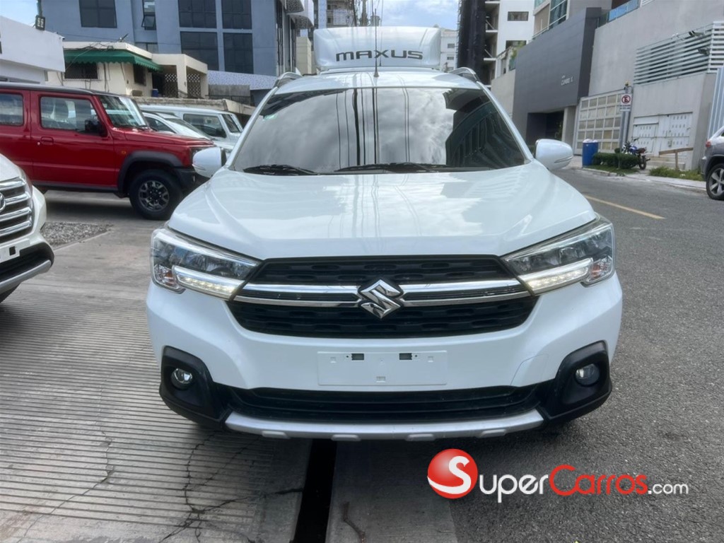 2024 Suzuki XL7 GLX — foto 2 / 12