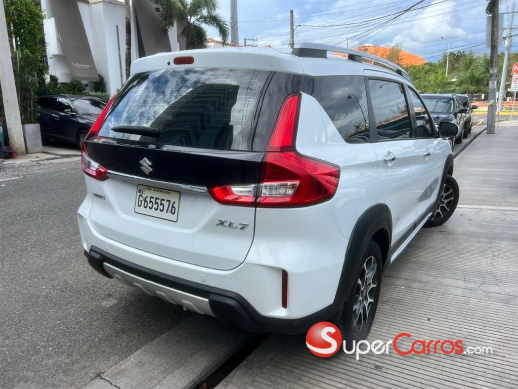 2024 Suzuki XL7 GLX — foto 5 / 12