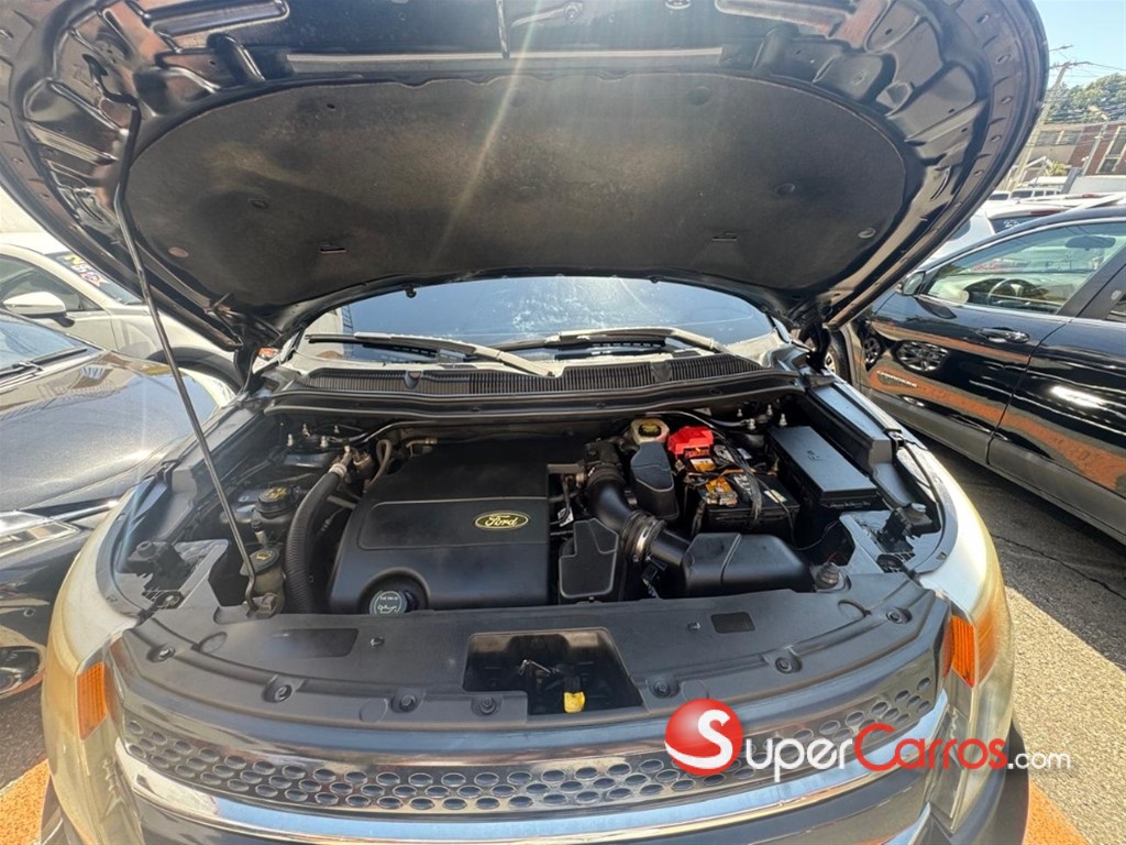 2014 Ford Explorer Limited — foto 4 / 10