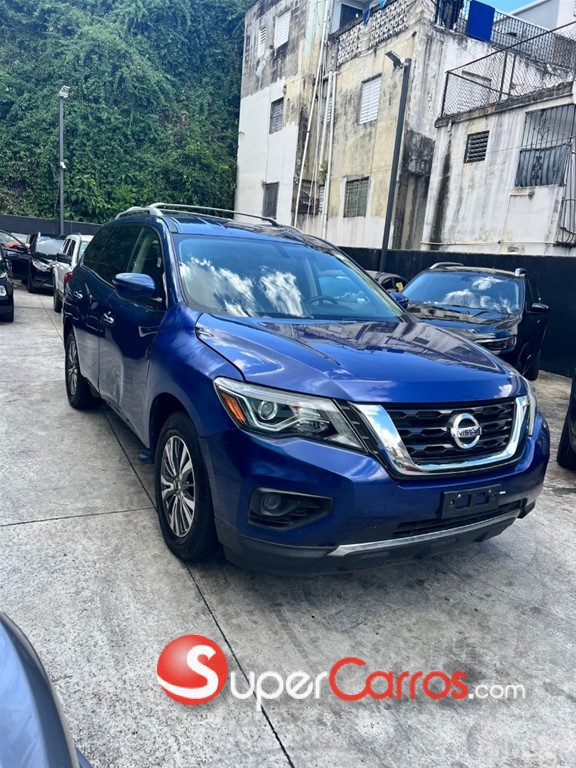 2019 Nissan Pathfinder SV
