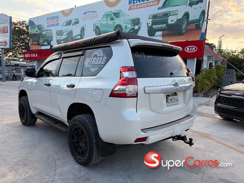 2017 Toyota Land Cruiser Prado TXL — foto 4 / 10