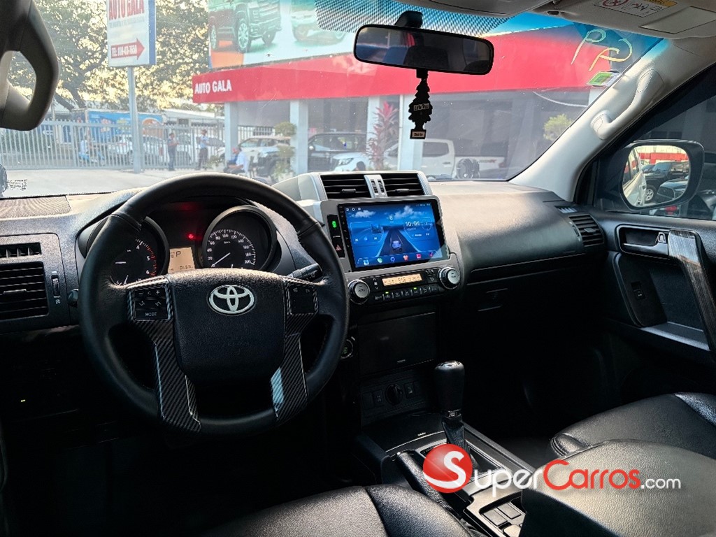 2017 Toyota Land Cruiser Prado TXL — foto 6 / 10