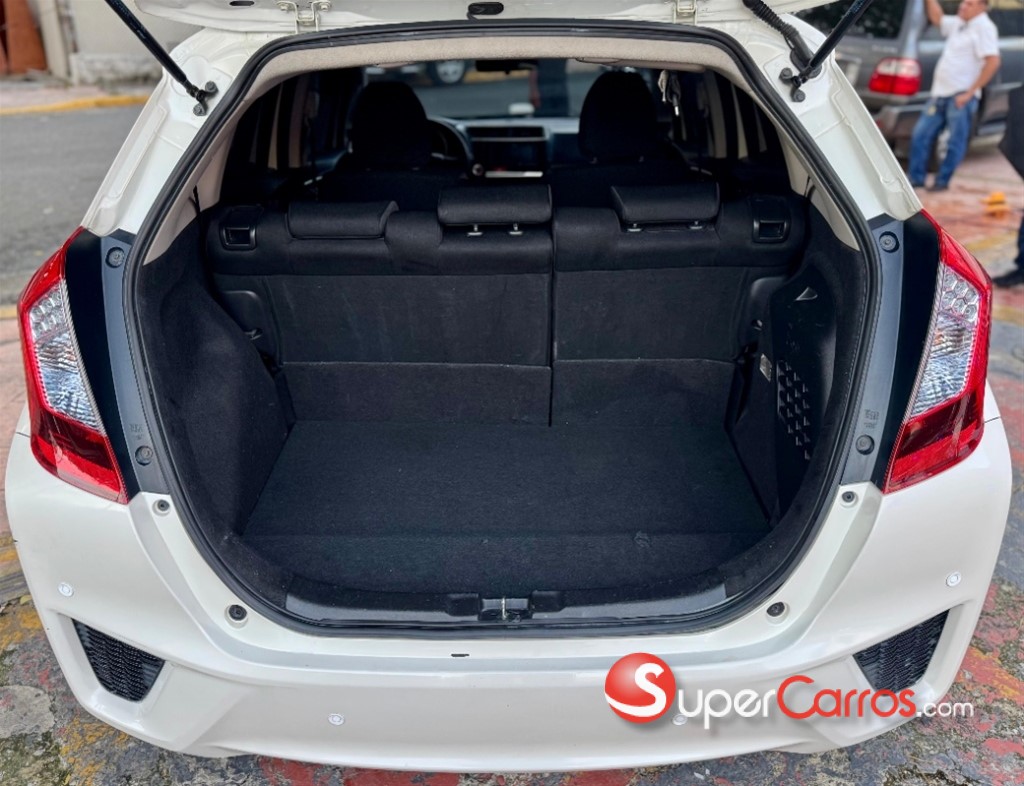 2017 Honda Fit — foto 5 / 11