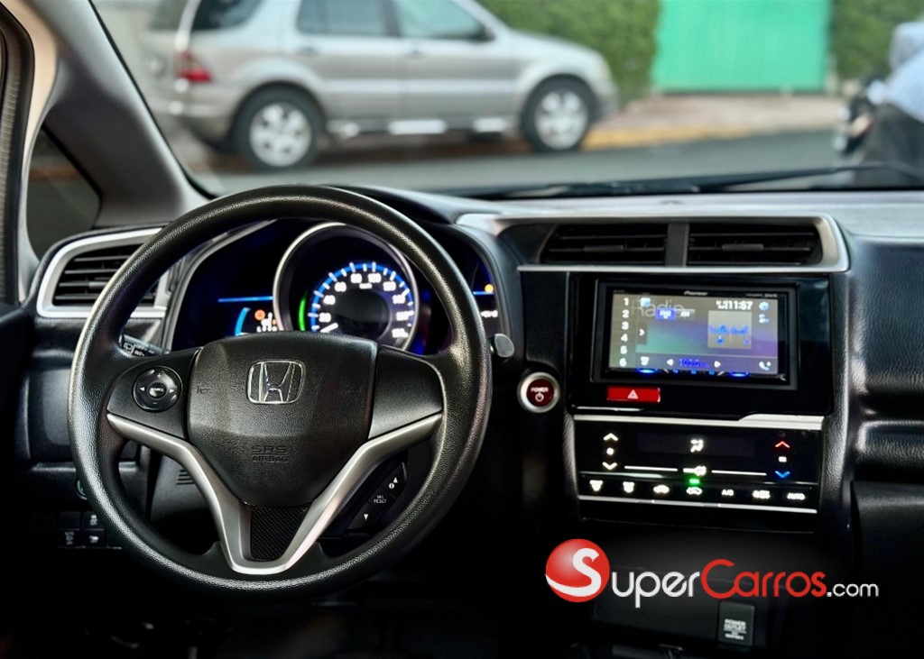 2017 Honda Fit — foto 9 / 11