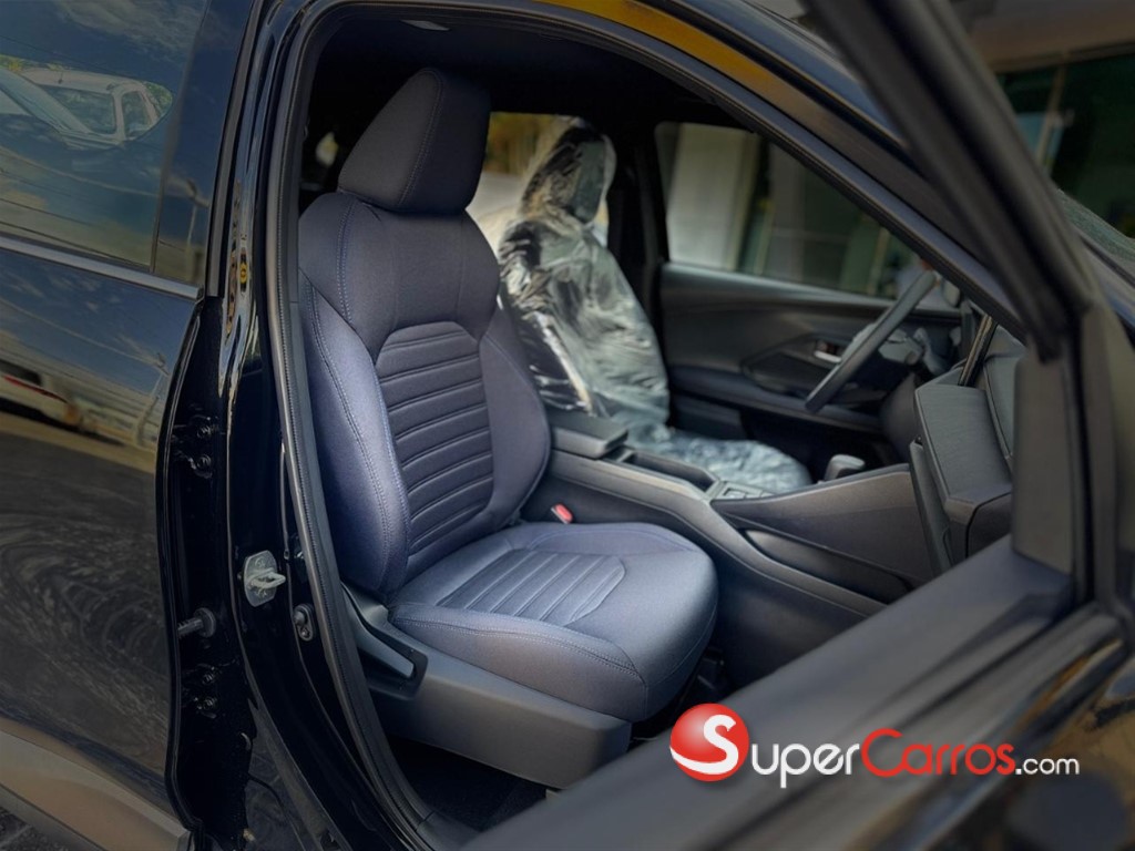 2026 Toyota Yaris Cross Full — foto 8 / 9