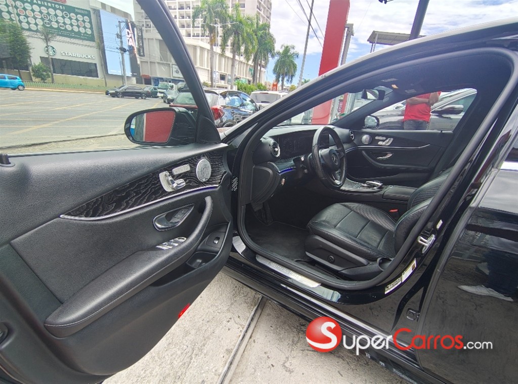 2018 Mercedes-Benz Clase E 300 — foto 6 / 9