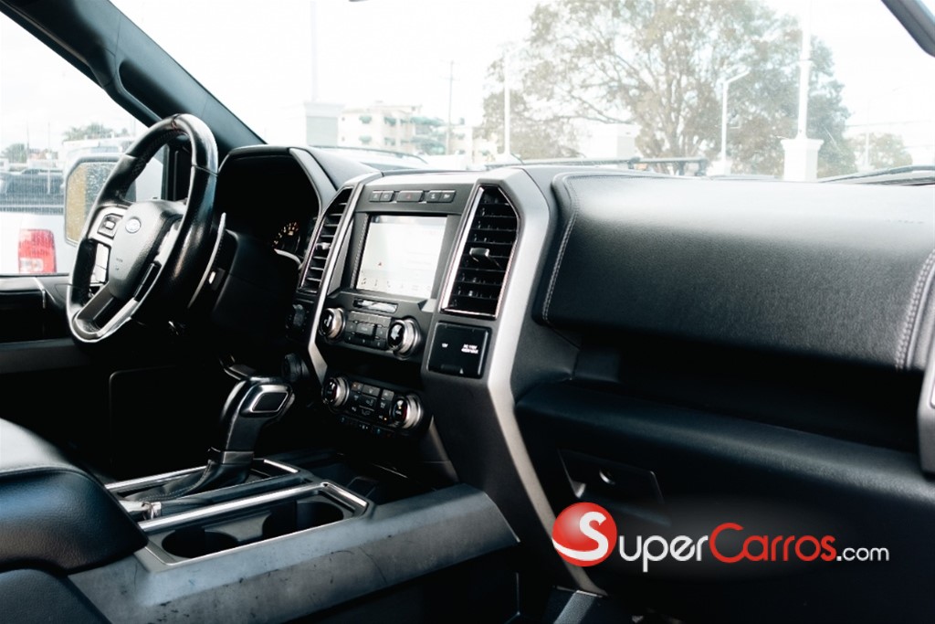 2021 Ford F 150 Raptor — foto 6 / 12