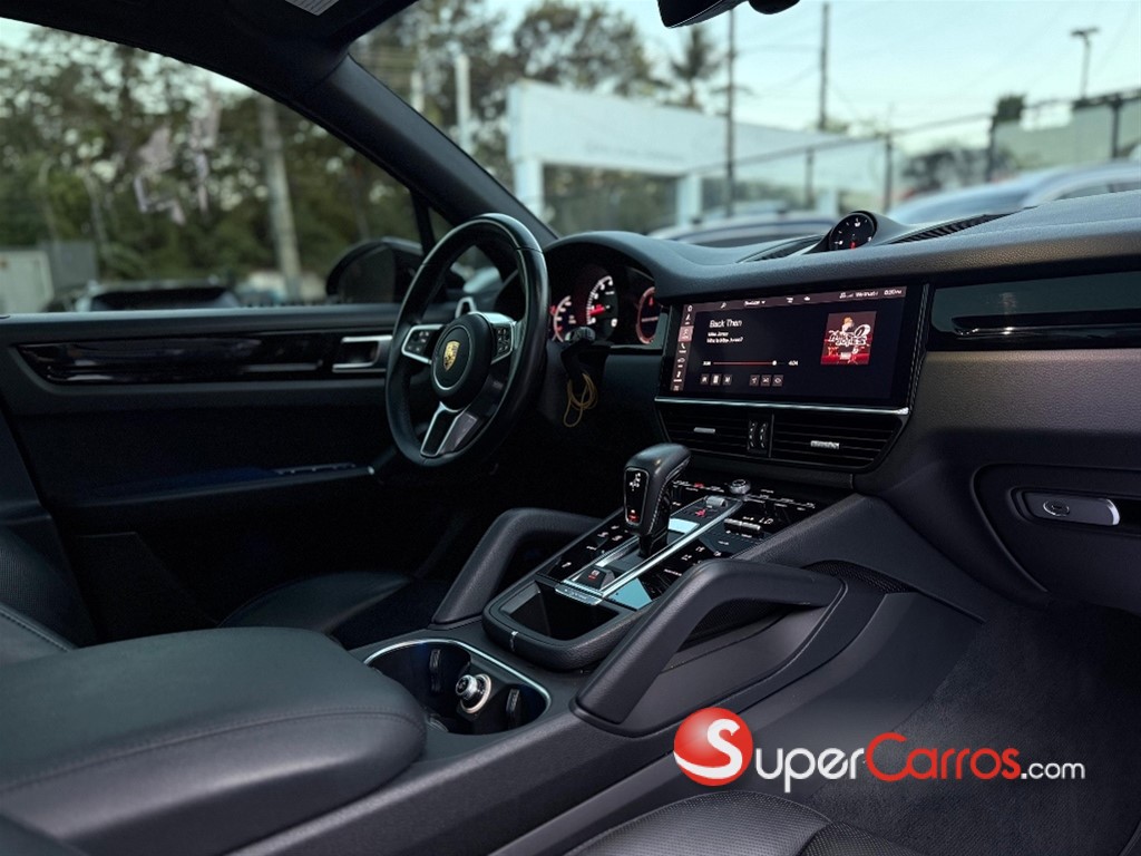 2021 Porsche Cayenne — foto 8 / 12
