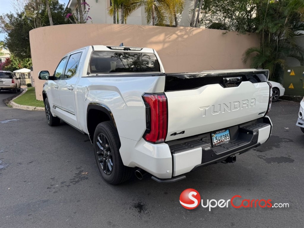 2025 Toyota Tundra Platinum — foto 2 / 11