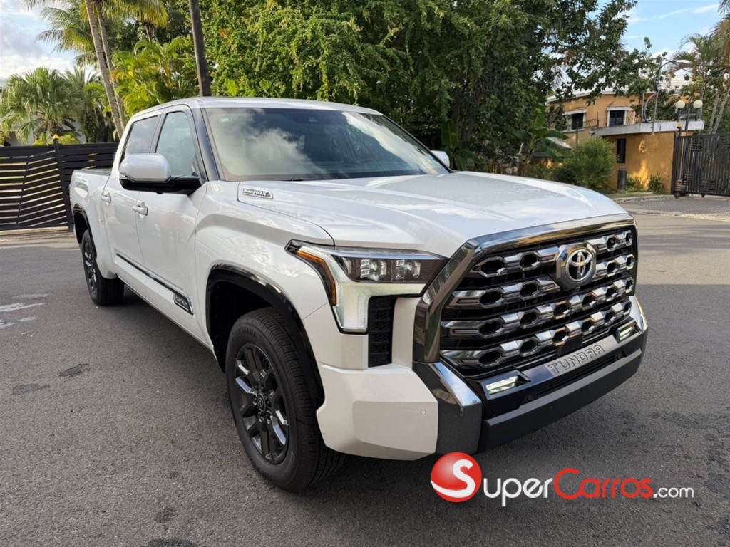 2025 Toyota Tundra Platinum — foto 3 / 11