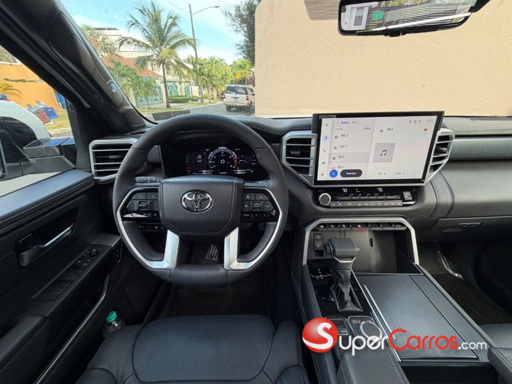 2025 Toyota Tundra Platinum — foto 10 / 11
