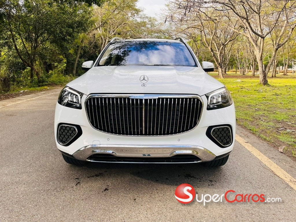 2026 Mercedes-Benz Clase GLS 600 Maybach — foto 2 / 12