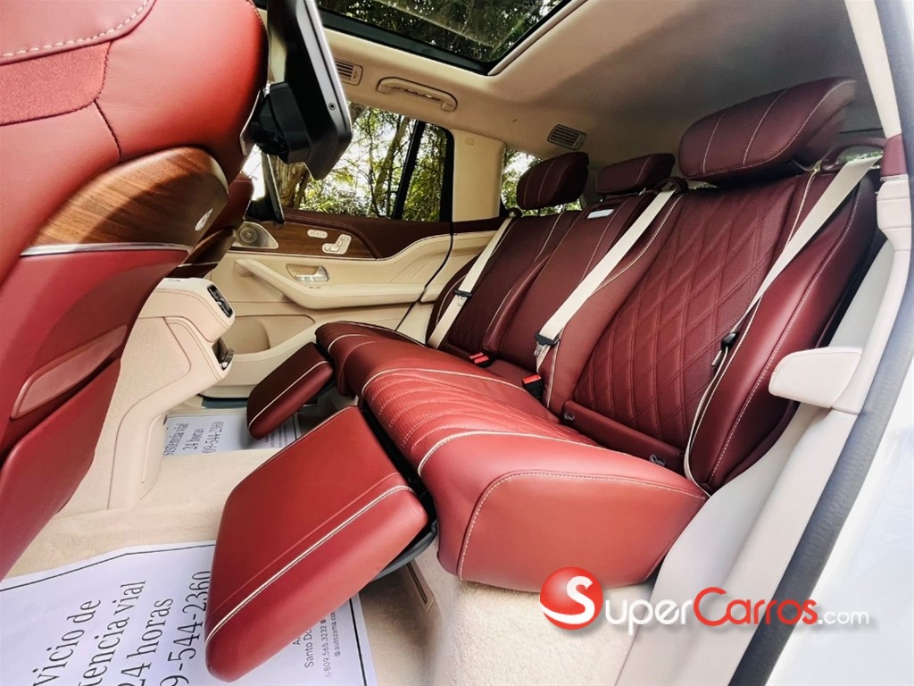 2026 Mercedes-Benz Clase GLS 600 Maybach — foto 6 / 12