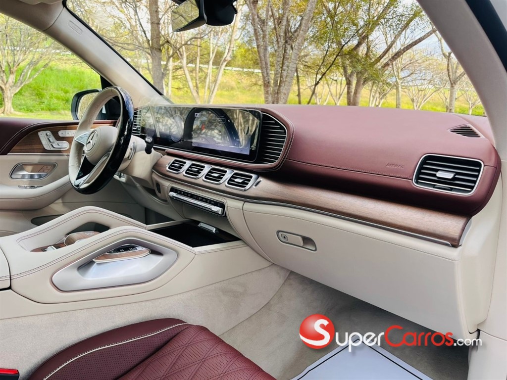 2026 Mercedes-Benz Clase GLS 600 Maybach — foto 8 / 12